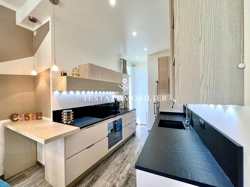 Appartement - 70 m² - 5 pièces