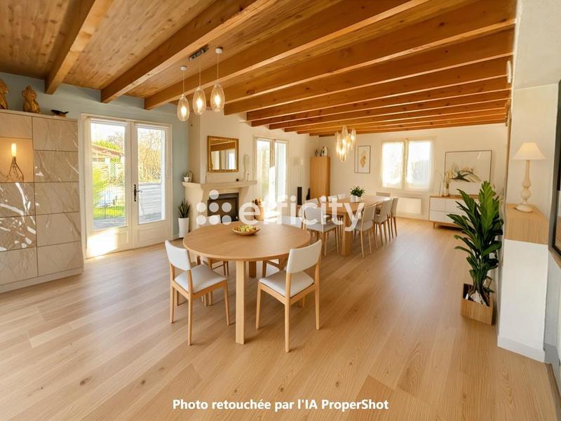 Maison - 130 m² - 5 pièces