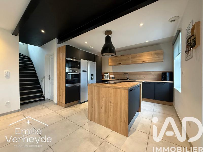 Maison - 92 m² - 5 pièces