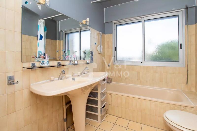 Maison - 171 m² - 5 pièces