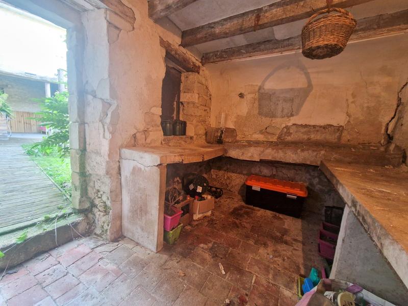 Maison - 167 m² - 6 pièces