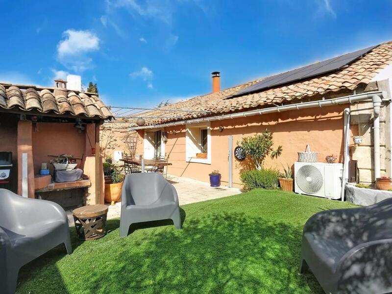 Propriété - 364 m² - 10 pièces