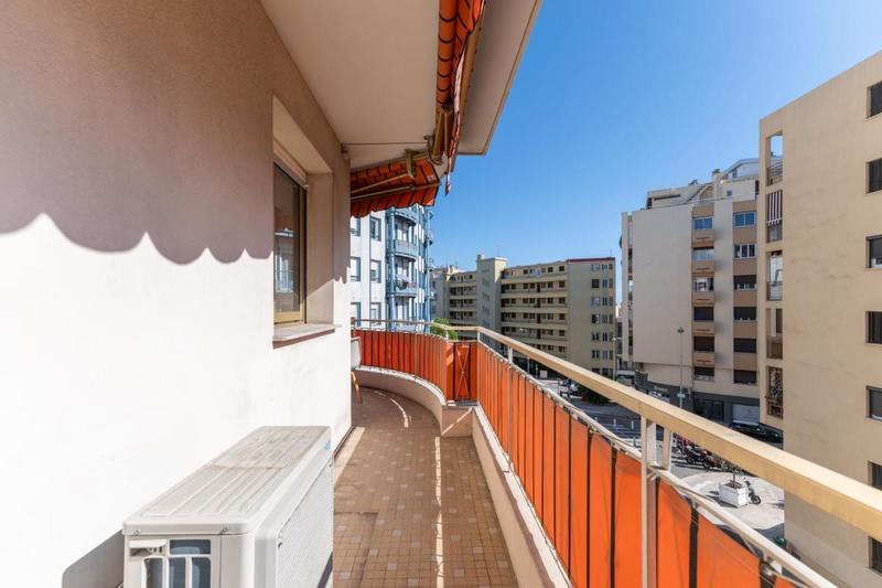 Appartement - 69 m² - 3 pièces