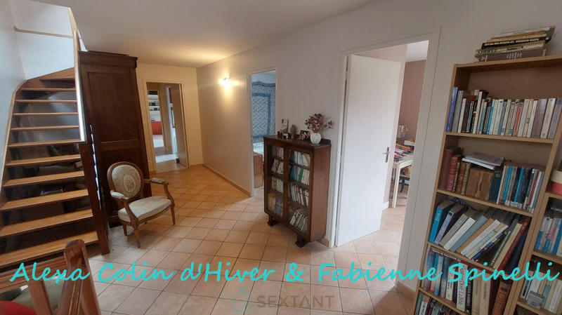 Maison - 177 m² - 7 pièces