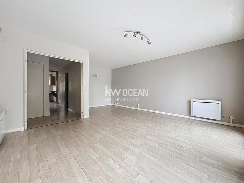 Appartement - 94 m² - 5 pièces