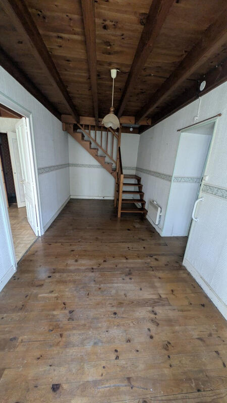 Maison - 77 m² - 5 pièces