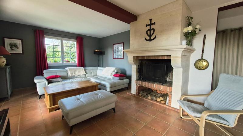 Maison - 150 m² - 4 pièces