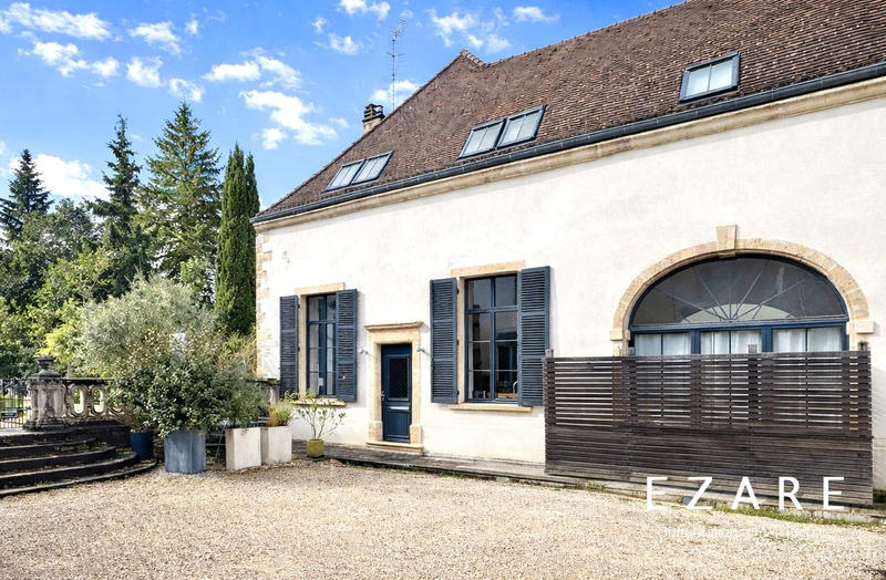 Appartement - 90 m² - 5 pièces