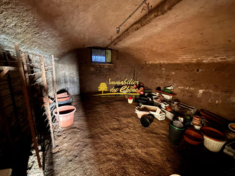 Maison - 255 m² - 10 pièces