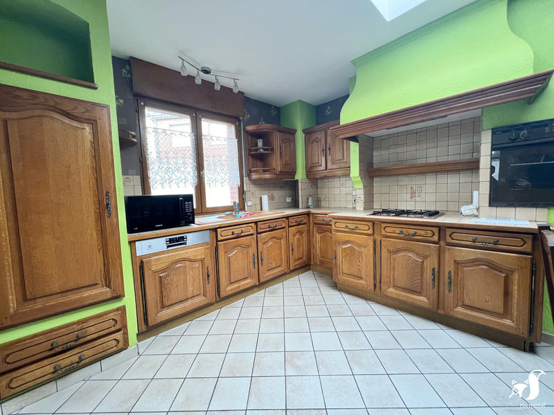 Maison - 143 m² - 5 pièces