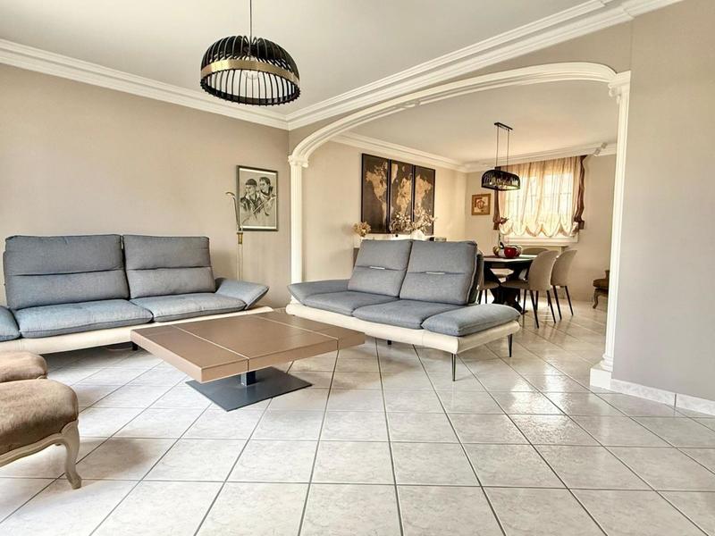 Maison - 125 m² - 7 pièces