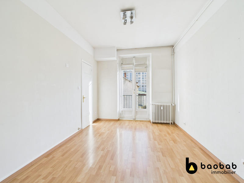 Appartement - 122 m² - 5 pièces