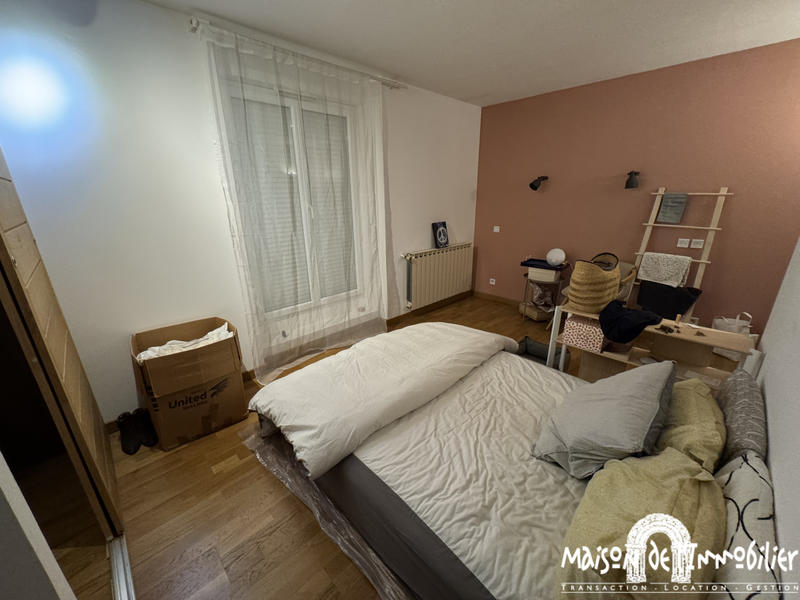 Maison - 121 m² - 6 pièces