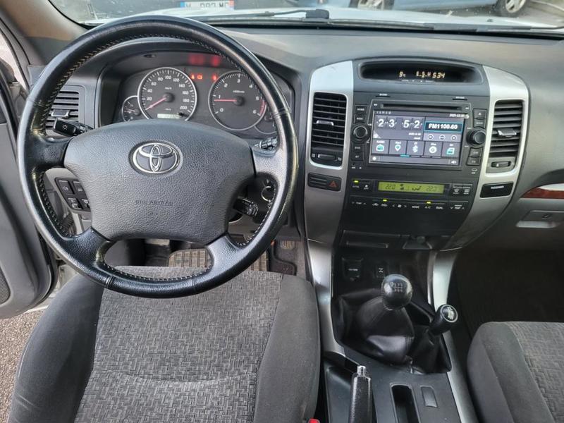 Toyota Land Cruiser 3.0 165ch D4-D Vx