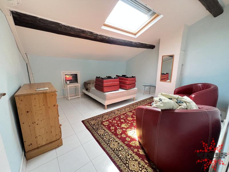 Maison - 177 m² - 6 pièces