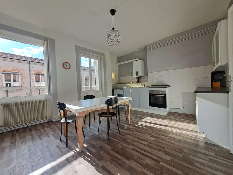 Appartement - 177 m² - 5 pièces