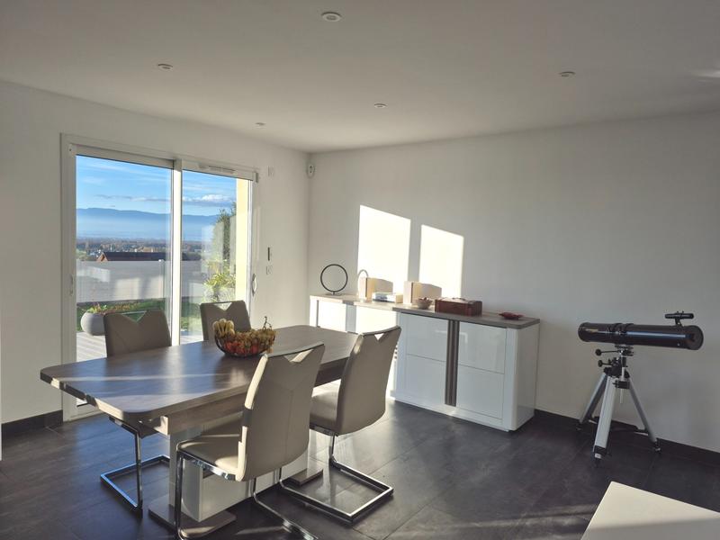 Maison - 121 m² - 5 pièces