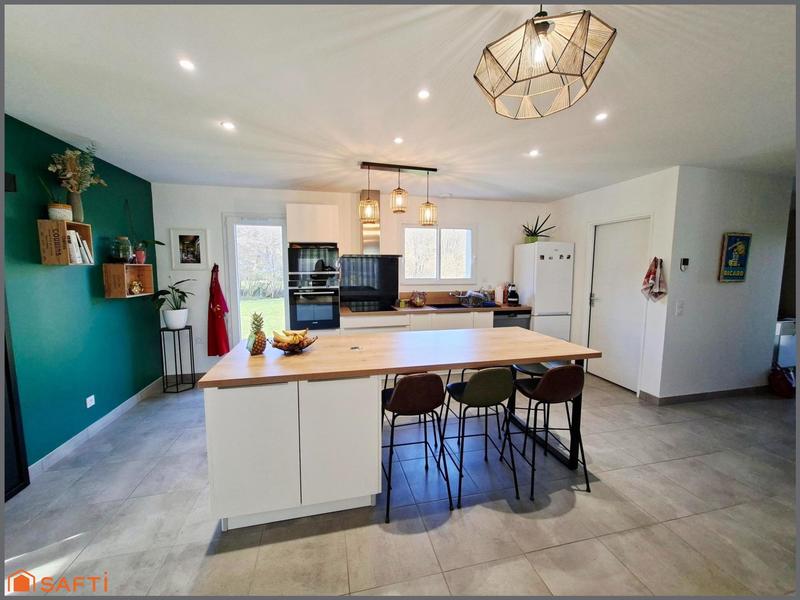 Maison - 114 m² - 5 pièces