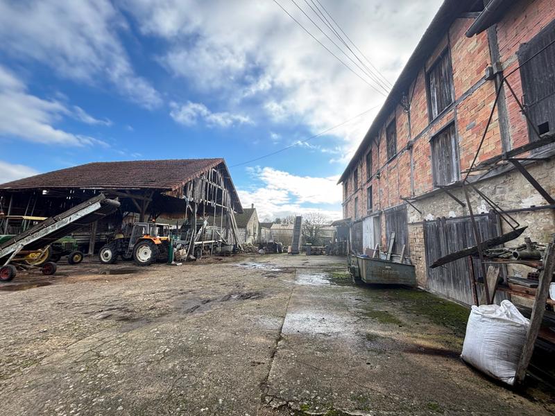 Ferme - 1 m² - 10 pièces