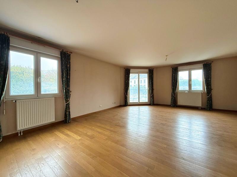 Appartement - 80 m² - 3 pièces