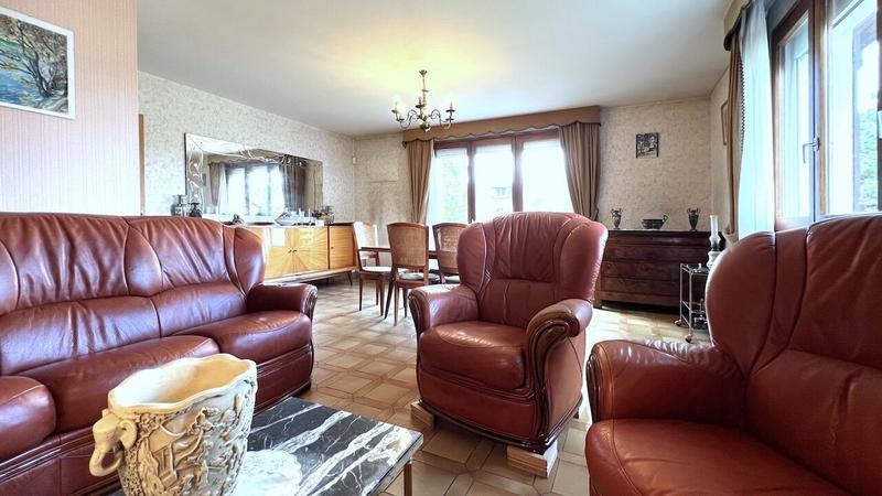 Maison - 132 m² - 8 pièces