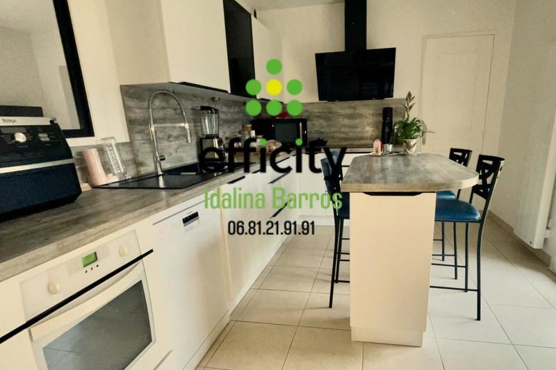 Maison - 107 m² - 5 pièces