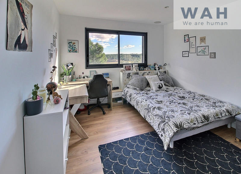 Villa - 230 m² - 7 pièces