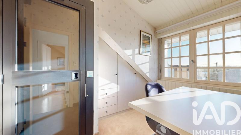 Maison - 135 m² - 6 pièces