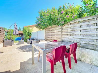 Maison - 80 m² - 3 pièces