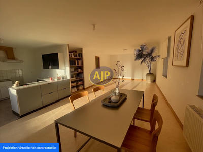 Maison - 85 m² - 4 pièces