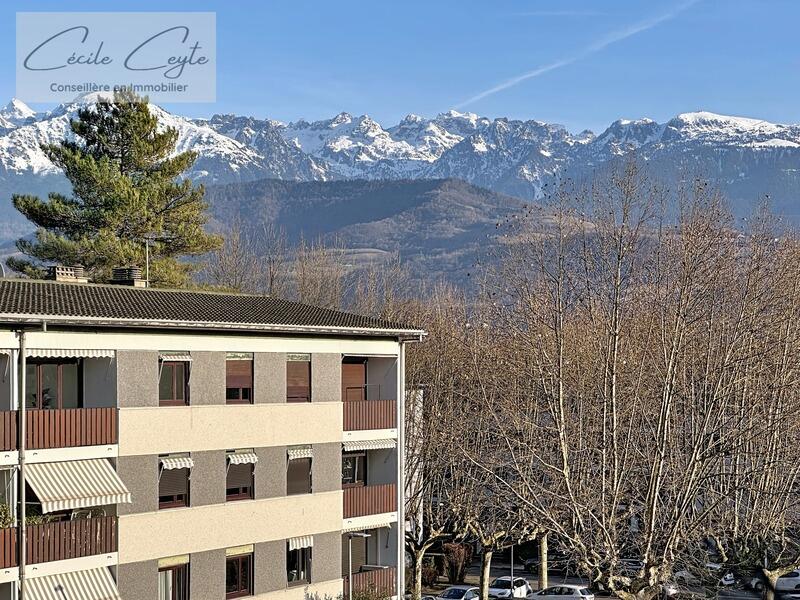 Appartement - 74 m² - 5 pièces