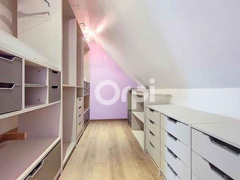 Maison - 153 m² - 5 pièces