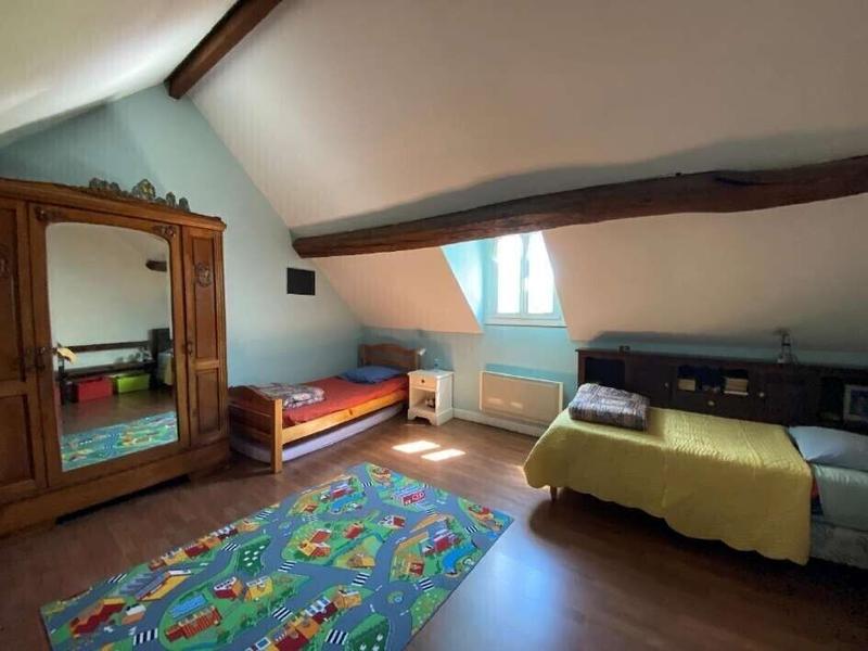 Maison - 303 m² - 10 pièces