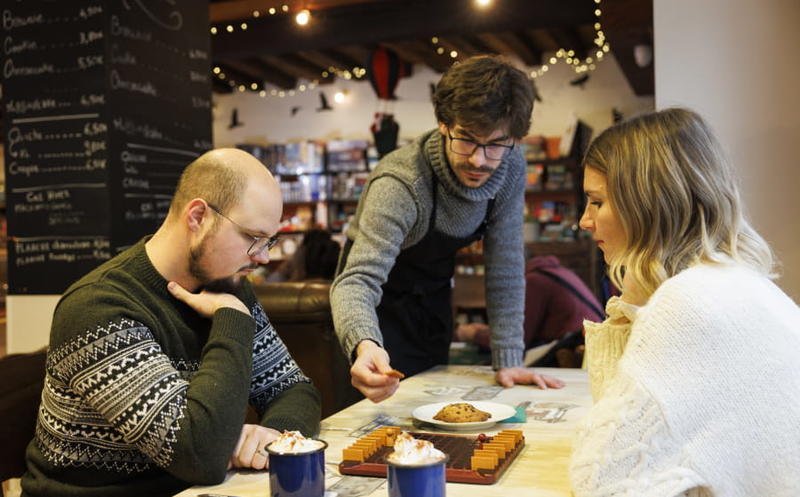 A vous de jouer "Aux dés Coupés"