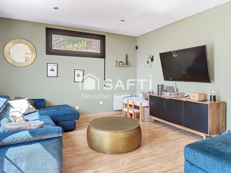 Maison - 120 m² - 5 pièces