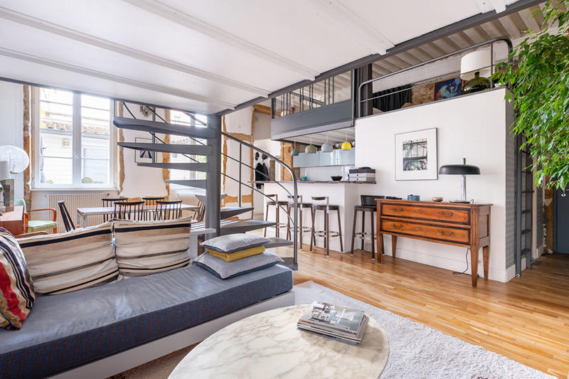 Appartement - 90 m² - 3 pièces