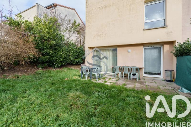 Appartement - 85 m² - 5 pièces