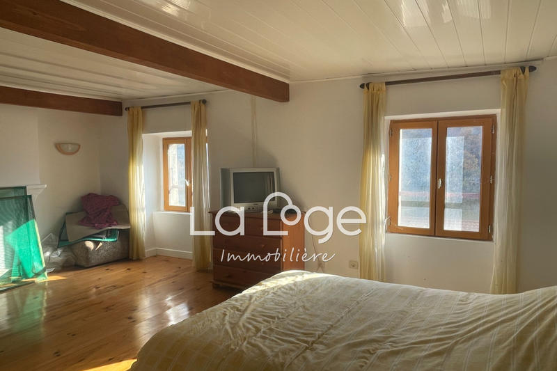 Maison de village - 88 m² - 4 pièces