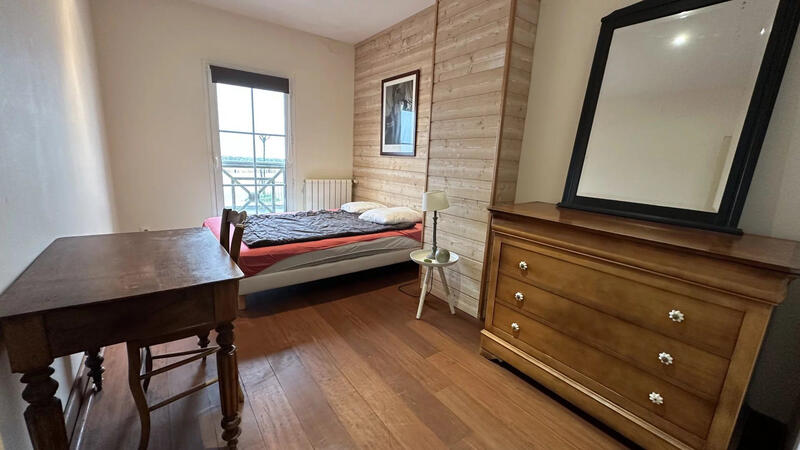 Maison - 288 m² - 7 pièces