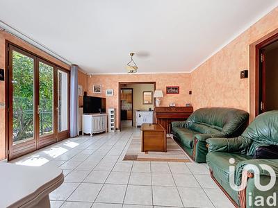 Maison - 180 m² - 8 pièces