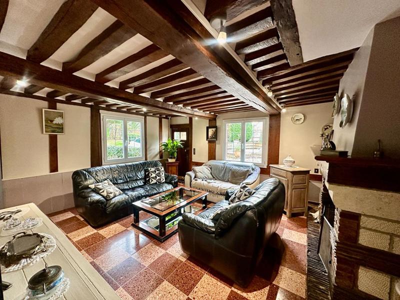 Maison - 193 m² - 6 pièces