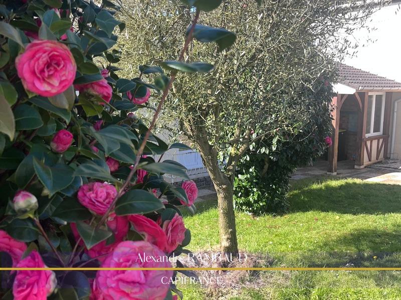 Maison - 102 m² - 5 pièces