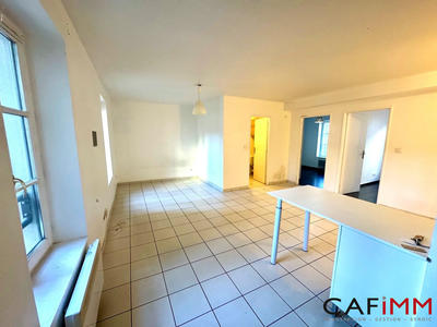 Appartement - 56 m² - 3 pièces