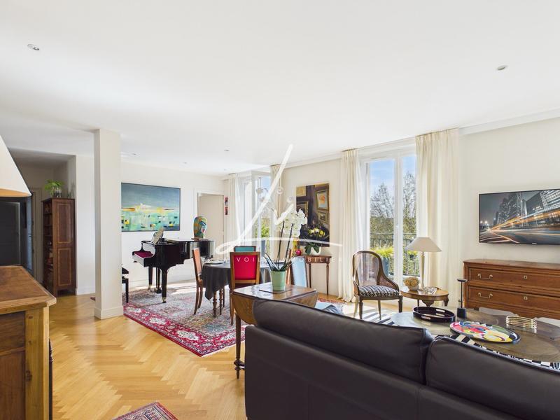 Appartement - 129 m² - 5 pièces