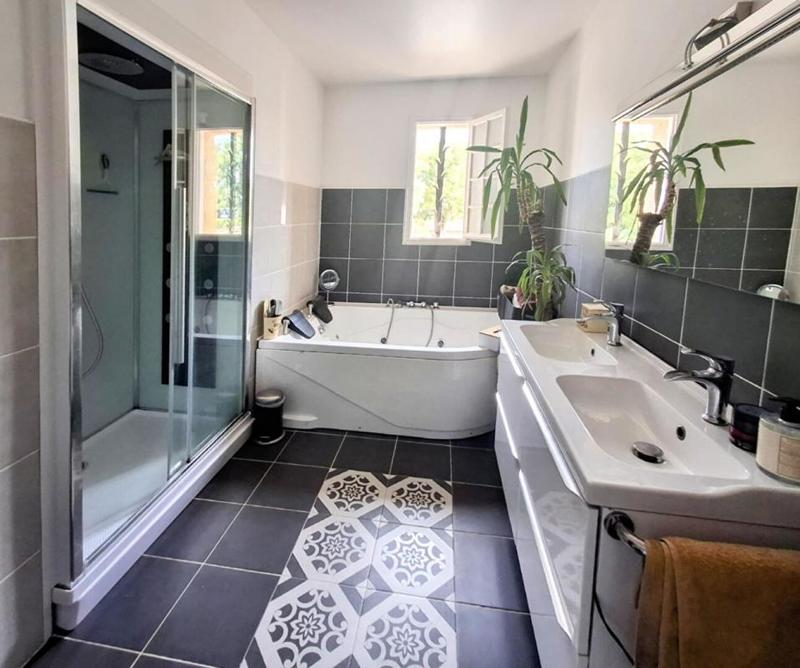 Maison - 170 m² - 4 pièces