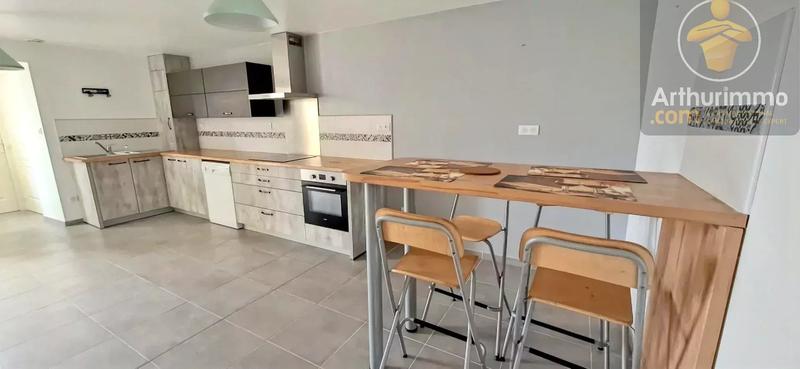 Maison - 186 m² - 8 pièces