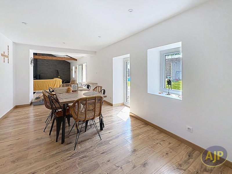 Maison - 153 m² - 6 pièces