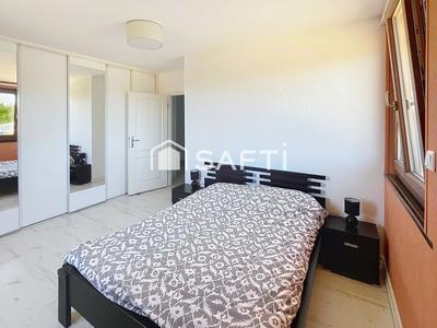 Appartement - 125 m² - 5 pièces