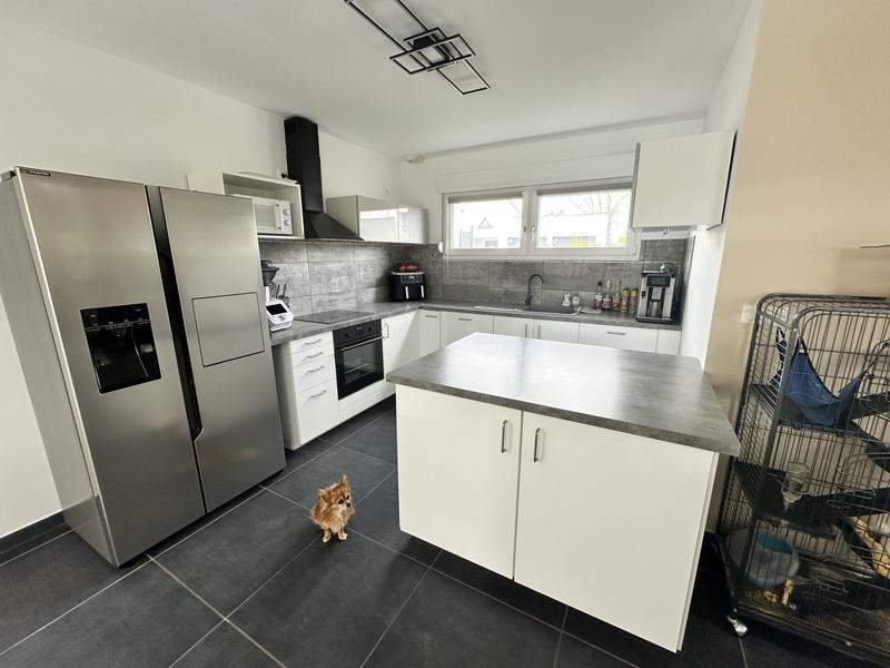 Maison - 102 m² - 5 pièces