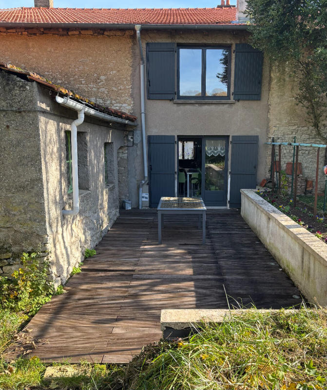 Maison - 140 m² - 5 pièces